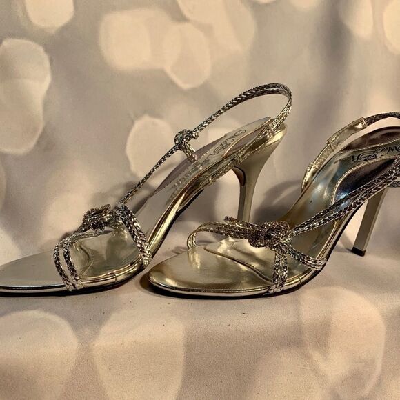 WILD ROSE SILVER DRESS SANDALS 4” HEELS 7.5 - Picture 5 of 8